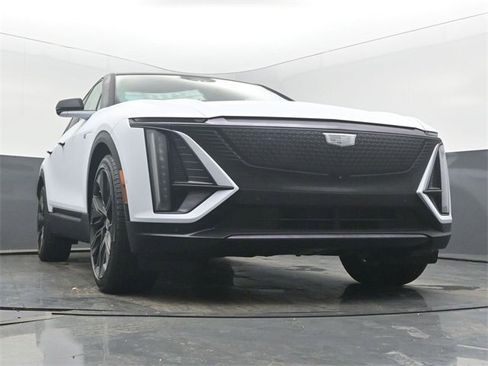 New 2026 Cadillac Lyriq Signature Sport image 53