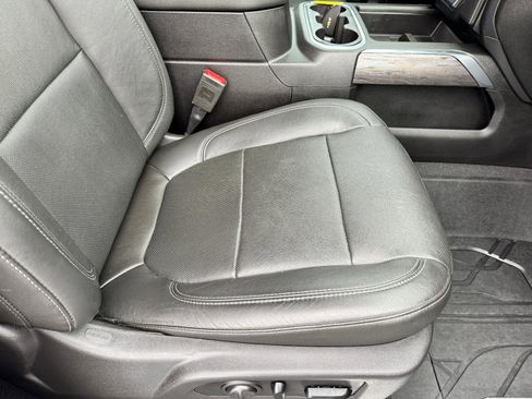 Used 2019 Chevrolet Silverado 1500 LTZ w/ LTZ Plus Package image 17