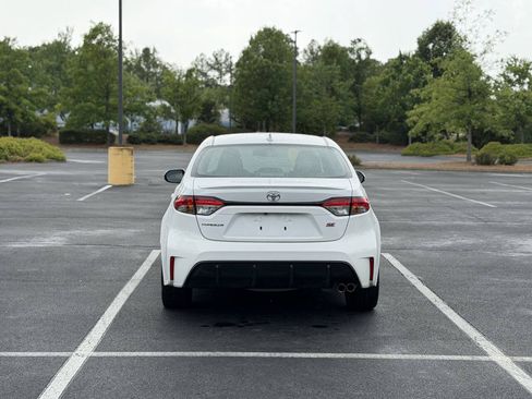 Used 2023 Toyota Corolla SE FWD image 6