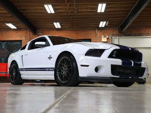 Used 2014 Ford Mustang Shelby GT500 w/ Equipment Group 821A image 4