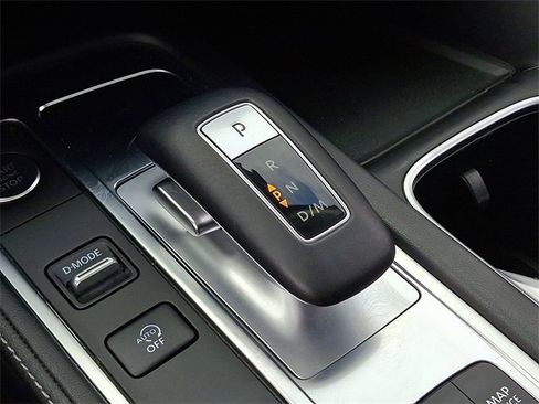 Used 2023 INFINITI QX60 Luxe image 15