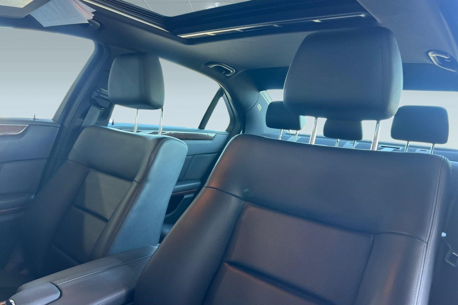Used 2012 Mercedes-Benz E 350 Sedan image 22