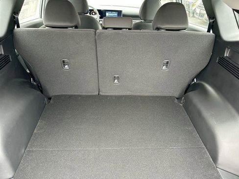 Used 2025 Hyundai Tucson SE image 41