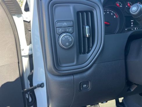 New 2026 Chevrolet Silverado 1500 W/T w/ WT Value Package image 14