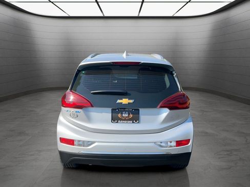 Used 2021 Chevrolet Bolt Premier w/ Infotainment Package image 5