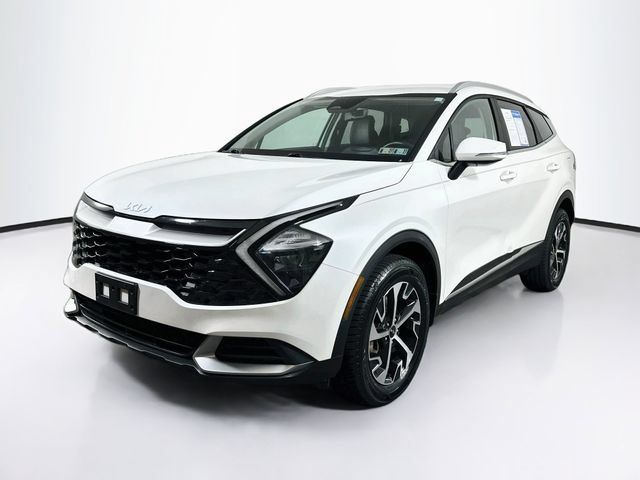 Used 2023 Kia Sportage EX AWD/4WD image 3