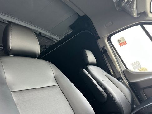 New 2026 Ford Transit 250 148 Medium Roof w/ Load Area Protection Package image 16