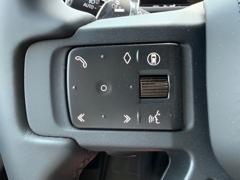 Certified 2026 Land Rover Defender 110 OCTA AWD/4WD image 45