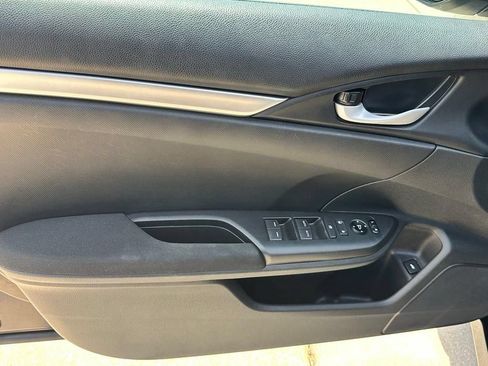 Used 2019 Honda Civic LX image 19
