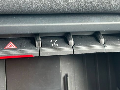 Certified 2025 Toyota Sequoia TRD Pro AWD/4WD image 40