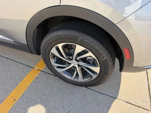 Used 2023 Buick Envision Essence FWD image 6