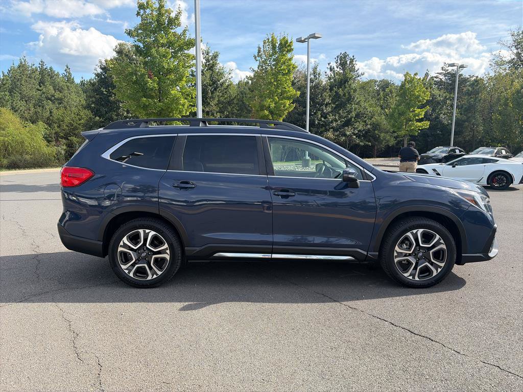 Used 2023 Subaru Ascent Limited AWD/4WD image 8