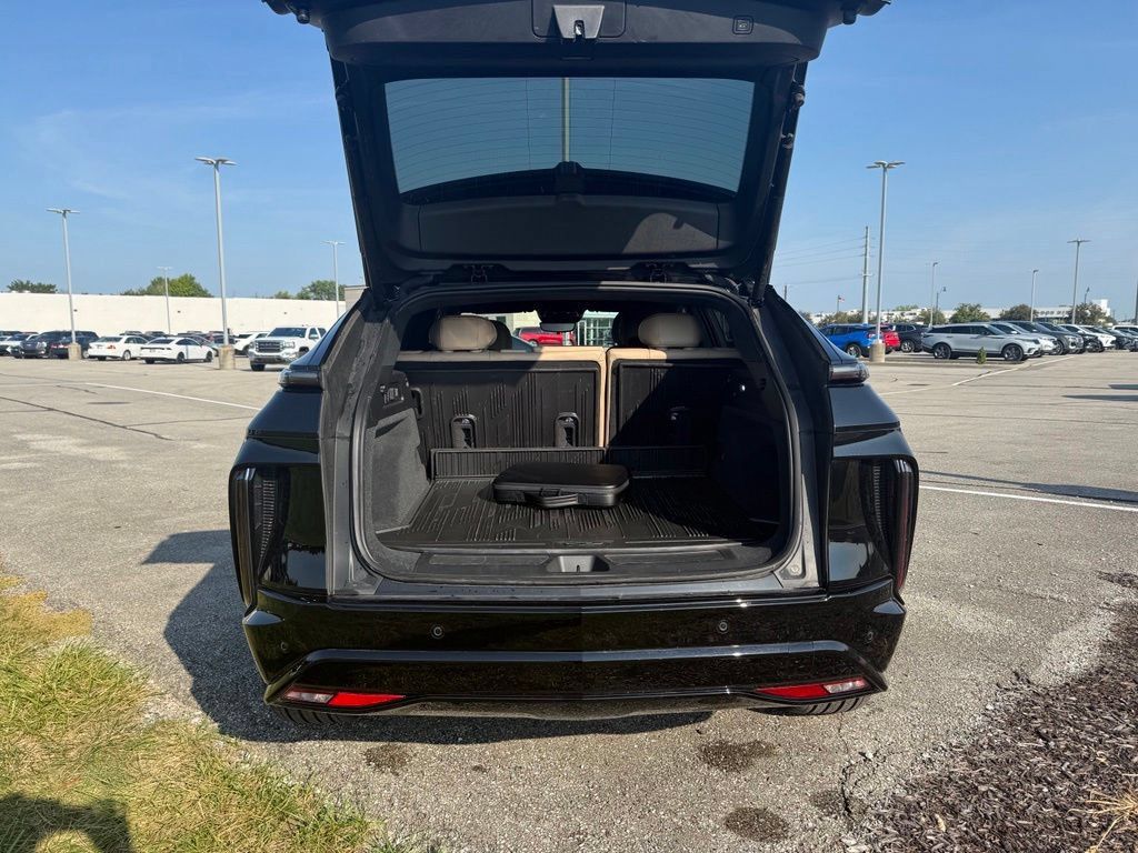 Certified 2025 Cadillac Lyriq Sport w/ Nappa Leather Package AWD/4WD image 14