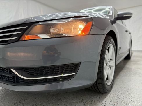 Used 2012 Volkswagen Passat 2.5 SE image 33