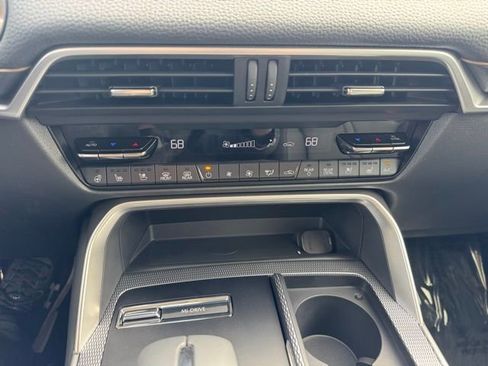 New 2026 MAZDA CX-90 3.3 Turbo w/ Preferred Package image 9