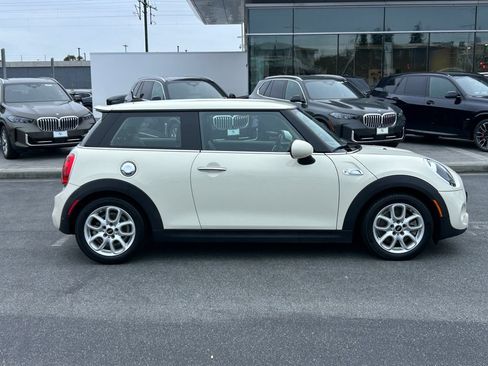 Used 2019 MINI Cooper S FWD image 6