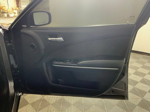 Used 2022 Dodge Charger SXT AWD/4WD image 26