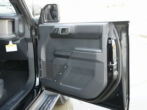 New 2026 Ford Bronco Outer Banks image 33