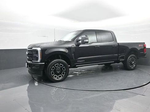 New 2026 Ford F250 Platinum image 4
