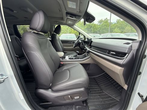 New 2026 Kia Carnival SX FWD image 46