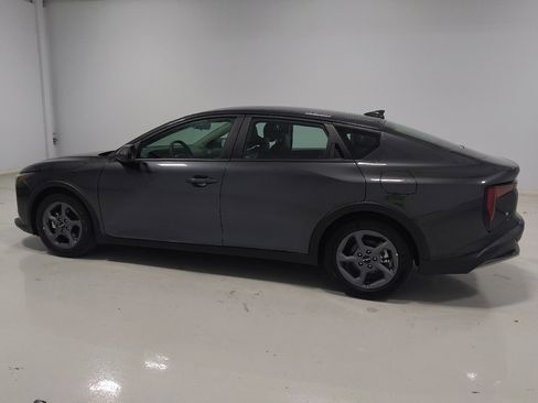 Used 2025 Kia K4 FWD image 3