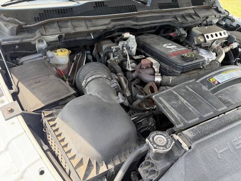 Used 2010 Dodge Ram 3500 Truck ST w/ ST Popular Equipment Group AWD/4WD image 15