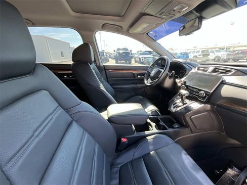 Used 2018 Honda CR-V Touring image 18