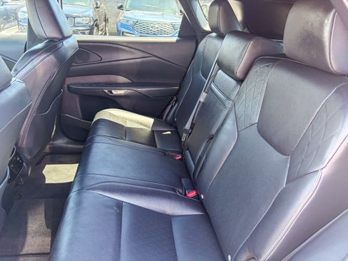 Used 2025 Lexus RX 350 w/ Convenience Package AWD/4WD image 18