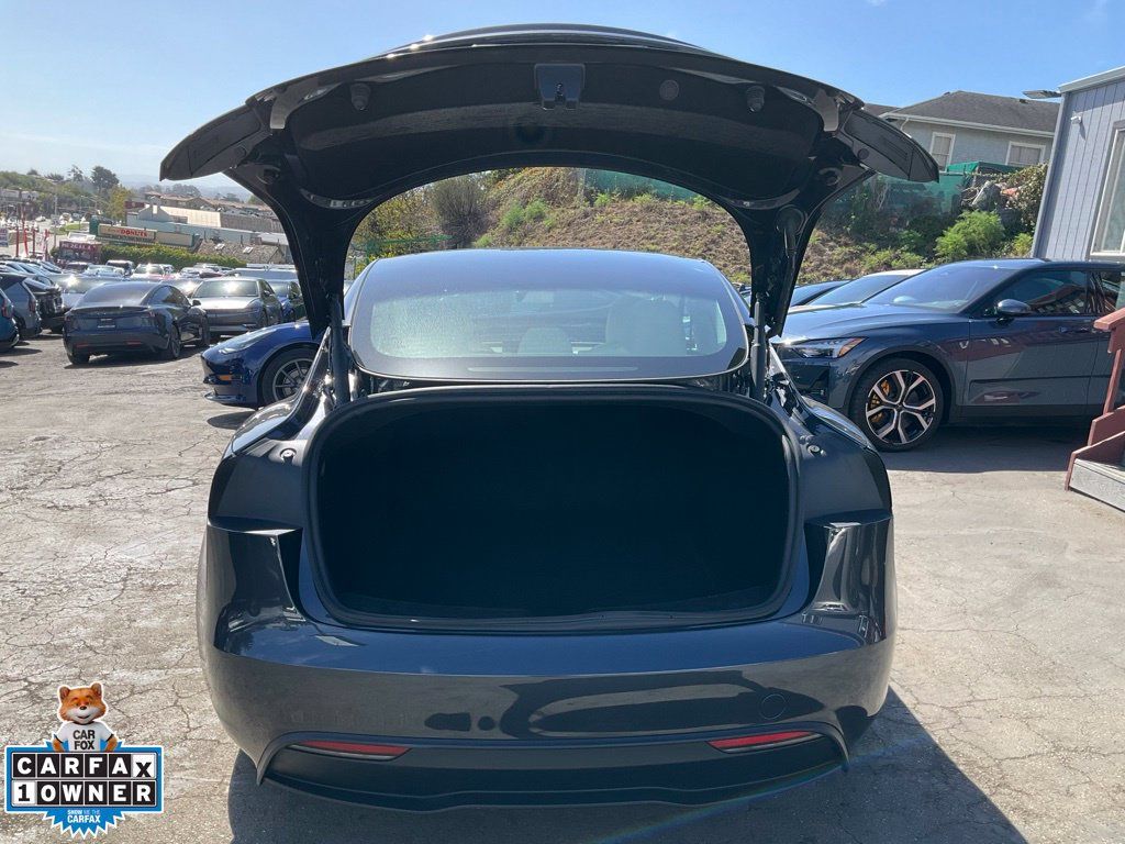 Used 2024 Tesla Model 3 Long Range RWD image 10