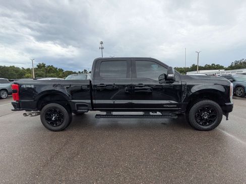 Used 2025 Ford F250 Lariat w/ Black Appearance Package AWD/4WD image 2