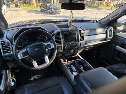 Used 2017 Ford F350 Lariat w/ Lariat Value Package image 6