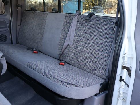 Used 2001 Dodge Ram 2500 Truck ST image 21