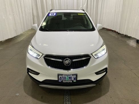 Used 2019 Buick Encore Essence image 8