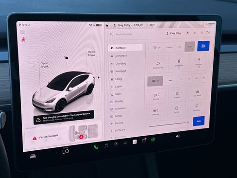 Used 2022 Tesla Model Y Performance image 20