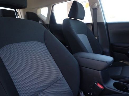 Used 2025 Kia Soul LX image 35