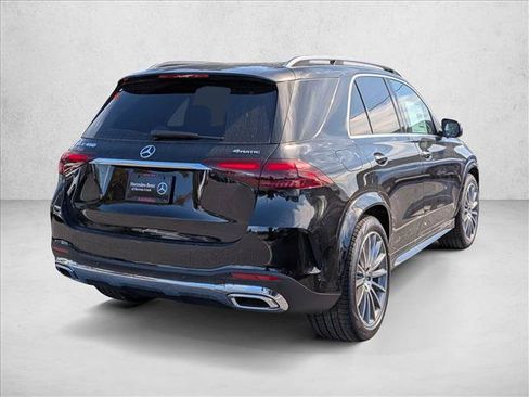 Used 2026 Mercedes-Benz GLE 450 4MATIC image 2