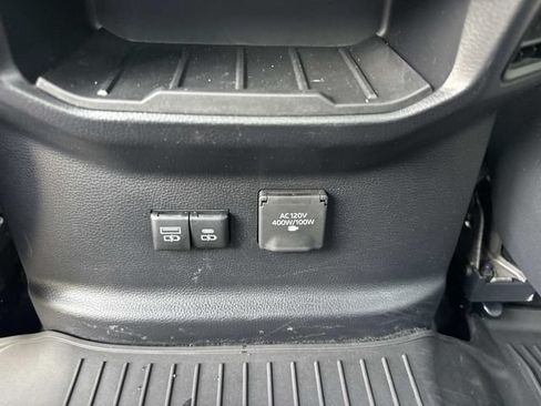Used 2025 Toyota Tundra Limited RWD image 16