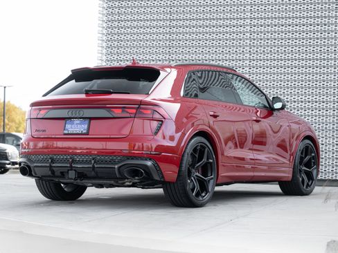 New 2026 Audi RS Q8 performance image 4
