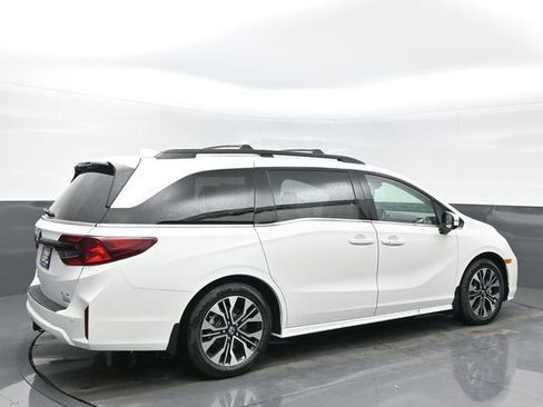 New 2026 Honda Odyssey Elite image 6