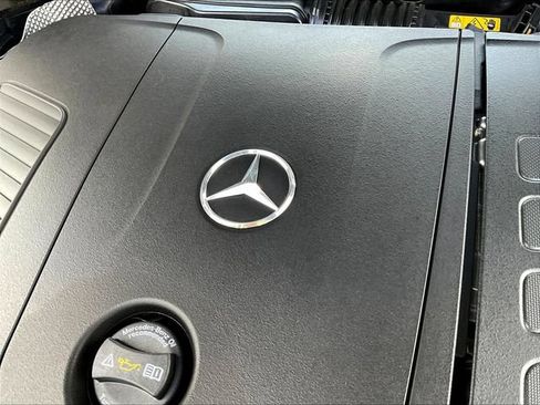 Certified 2024 Mercedes-Benz GLC 300 4MATIC image 33