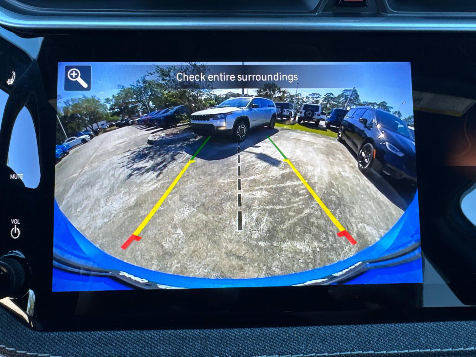 New 2026 Jeep Cherokee Laredo AWD/4WD image 21