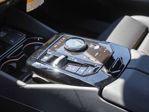 New 2026 BMW 530i w/ M Sport Package image 19