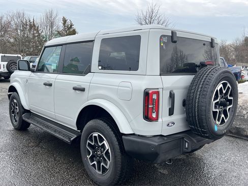 New 2026 Ford Bronco Outer Banks image 4