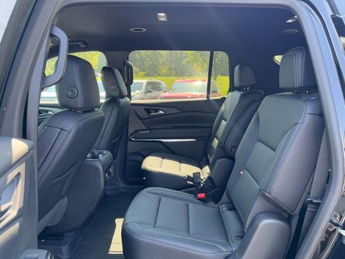 New 2026 Chevrolet Traverse LT w/ Driver Confidence Package image 6