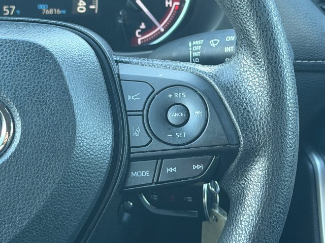 Certified 2023 Toyota RAV4 LE FWD image 28