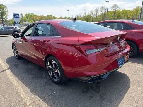Certified 2023 Hyundai Elantra Limited FWD image 4