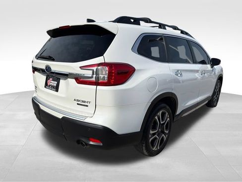 Used 2024 Subaru Ascent Touring AWD/4WD image 7
