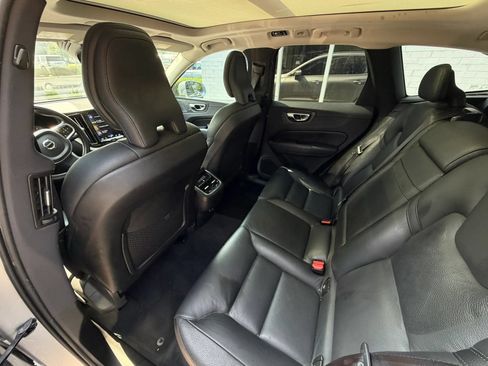 Used 2019 Volvo XC60 T5 Inscription w/ Protection Package Premier FWD image 16