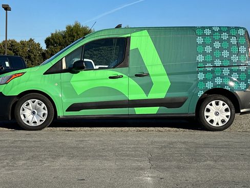 Used 2020 Ford Transit Connect XL image 2