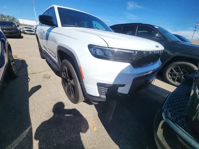 Used 2024 Jeep Grand Cherokee L Limited w/ Luxury Tech Group II AWD/4WD image 22
